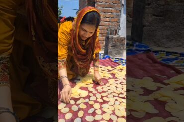 Finally hamare ghar par bhi ye banaya hi gya #recipe #viral #reels #chips #shorts