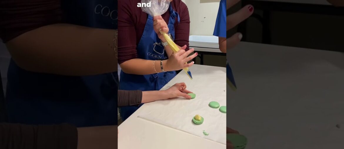 2 Hours in Paris - Macaron Class