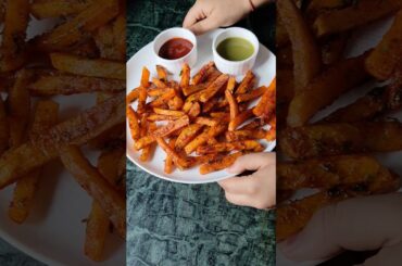 "Crispy French fries, happiness in every bite!  Perfect snack alert! #FrenchFries #Crispy #SnackTime