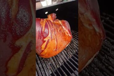 #SmokedHam #Pitboss #Glazed 🔥
