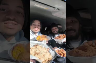 TeeDeez 🍗🍟🐟!! #explore #catfish #foodreels #loadedfries #fyp