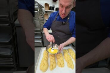 How to Make Tsoureki 🥖 Greek Easter Bread Recipe!