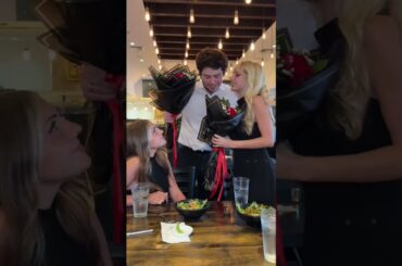 he is such a gentleman I love him so much @🎀Piper Rockelle🎀 #fyp #couple #flowers #frien