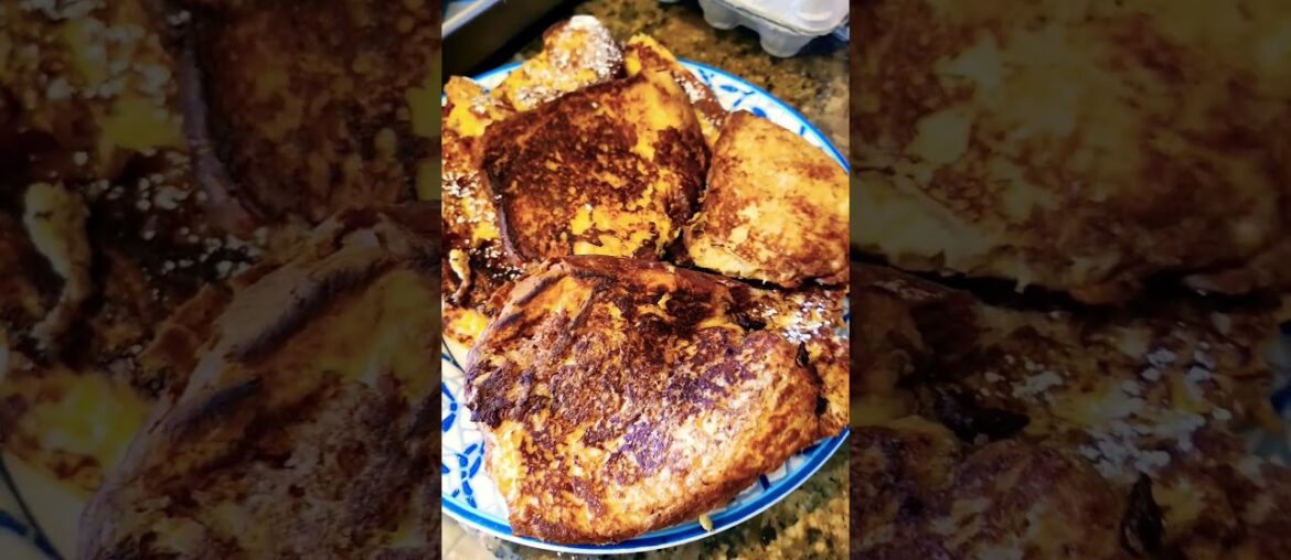 Portuguese sweet bread French 🍞 toast #vlog #foodie #breakfast #portuguese #shorts #eat