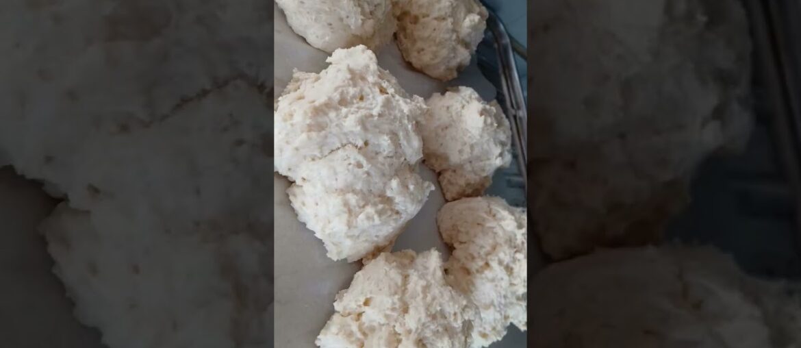 #breakfast #viral #biscuits #sausage #gravy #homemade #breakfast #viral #biscuits #sausage #gravy #homemade