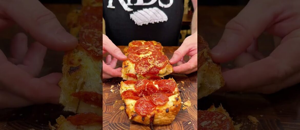 French Bread Pizza 🔥 Recipe in description