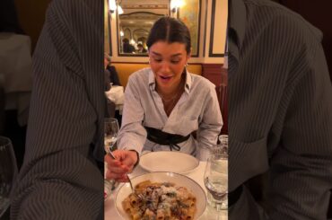 Everything we tried at one of my FAVORITE Paris lunch spots! 🇫🇷