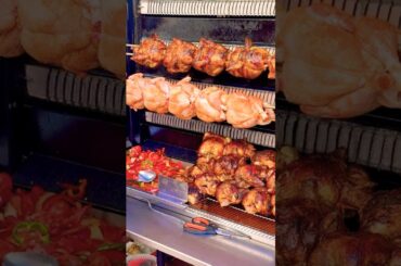 🍽️ Chicken Roti #rostedchicken #deliciousfood #foodlover #streetfood #france