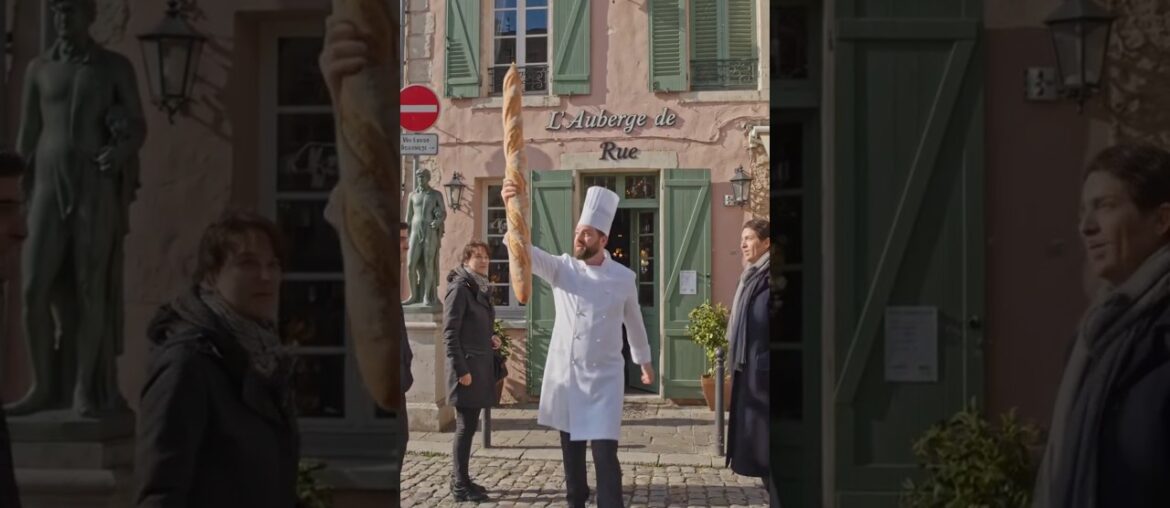 try this finest bread in Paris #authenticfrench #frenchcafe  #travel #frenchgastronomy #tasteofparis