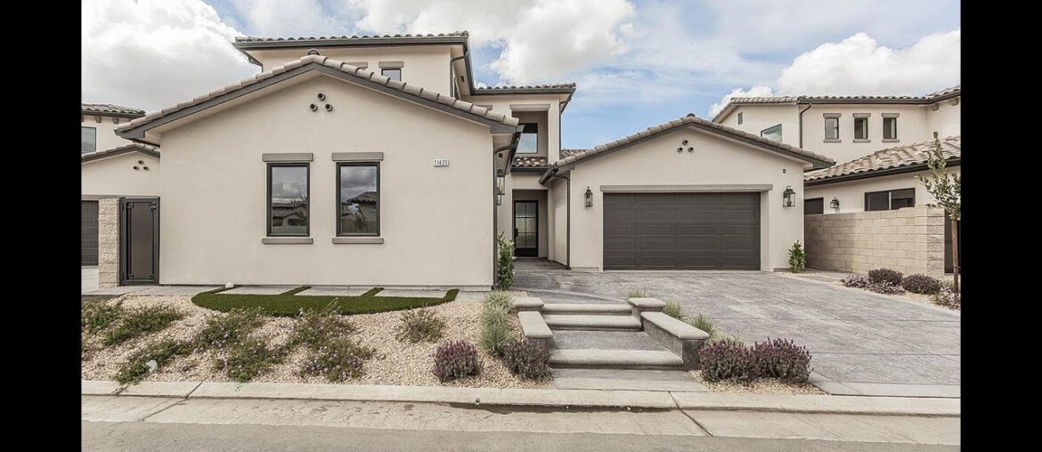 Residential for sale in Fresno, CA - 11421 N Live Oak Drive