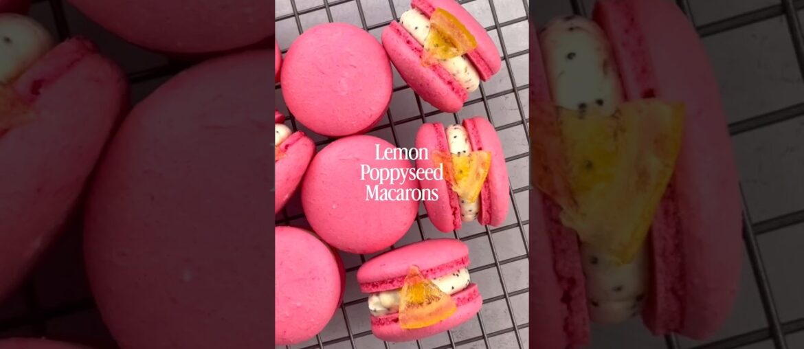 Lemon poppyseed French macarons 🍋😋😍 #baking #cake #pastry #dessert #macaron #chocolatebrownie