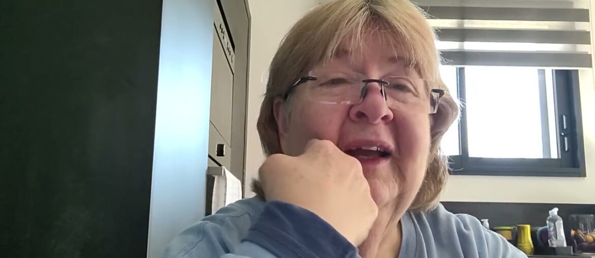 V43 321 French Banking,,,,Again!