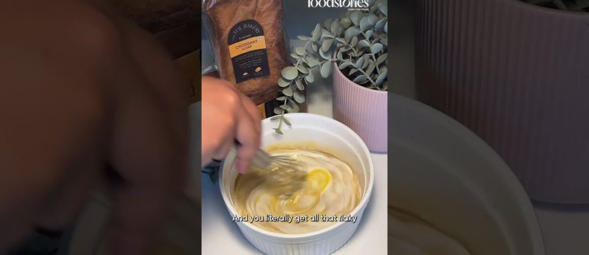 POV: You found the perfect French Toast bread 🥐✨🍓#delhi #hyderabad #bangalore #bread