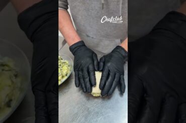 🔥 Scallops & Leek Puff Pastry 🥐🦪 ✨ (French Gourmet Recipe)#Scallops #FrenchCuisine #EasyRecipe