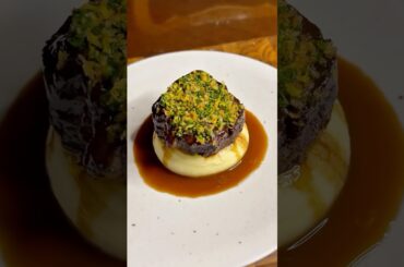 🔥 French Beef Bourguignon with Anchovy Crust 🇫🇷🥩✨#BeefBourguignon #FrenchFood #Gourmet