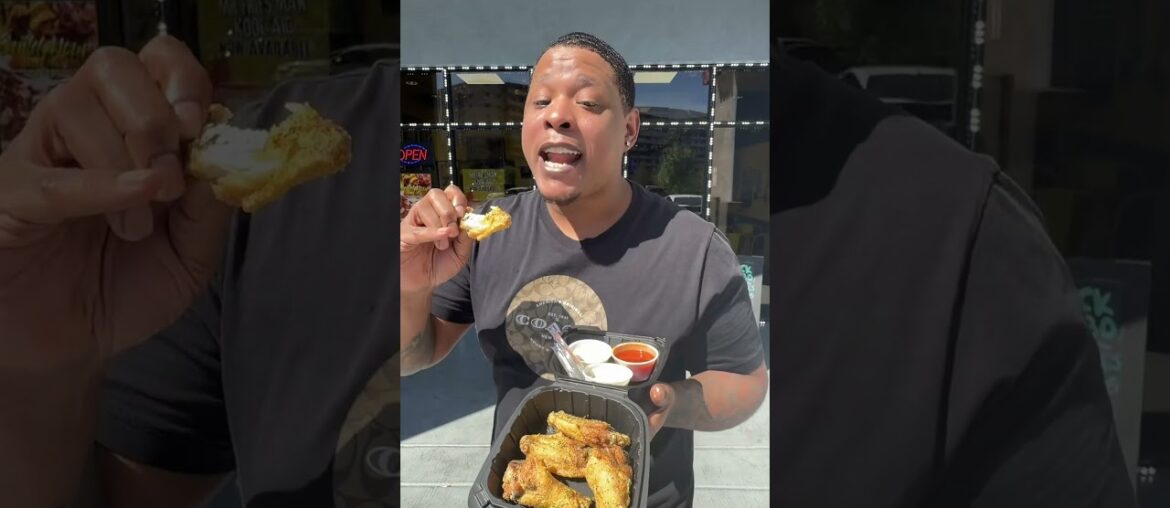 Crack wings Mr fries man Las Vegas #food #foodie #fyp #shorts #short #fypage