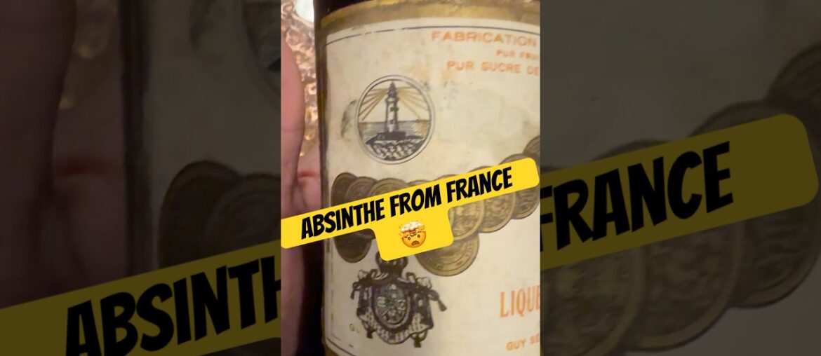 Opening an old absinthe made in France. You win some, you lose some