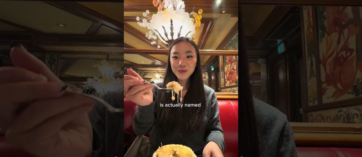 Late night eats in Paris #paris #parisfood #travel #foodie #aupieddecochon #paristravel #parisfoodie