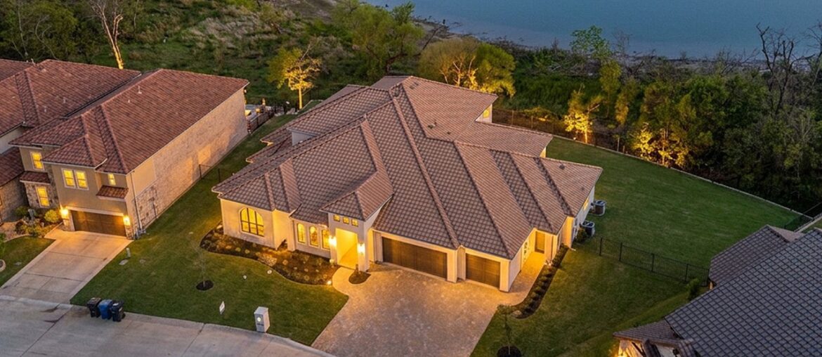 Luxury Living Redefined at 9065 Lakeside Drive, Fort Worth.