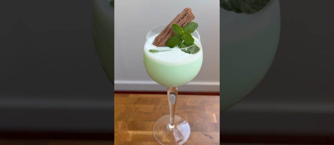 🍸A - Z COCKTAILS: G for Grasshopper.