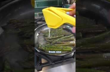 How to make the easiest French lemon butter sauce (Beurre au citron) #frenchrecipe #lemonbuttersauce