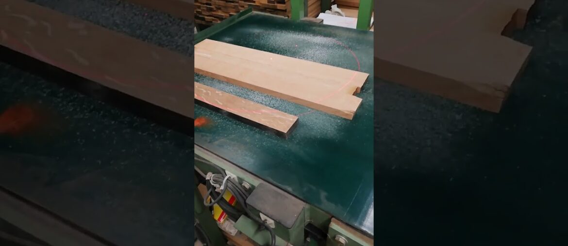 Inside a French wine barrel factory 🛢️🛠️🇫🇷