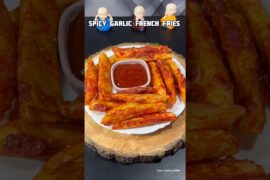 Spicy garlic french fries 🥰#shorts #snacks #recipe #frenchfries #potato #trending #viral #shortsfeed