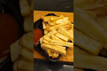 Ghar pe banaye crispy French fries 🍟#cooking #recipe#viralshort#trandingshorts#youtube#youtubeshorts