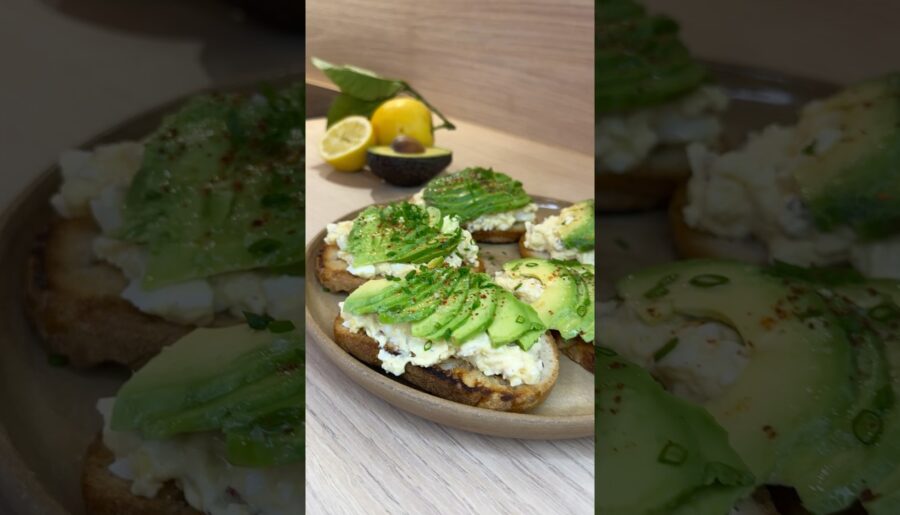 Avocado toast 🥑✨ Easy Brunch Recipe