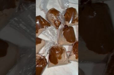 Bolis Gourmet de chocolate con crema de avellanas