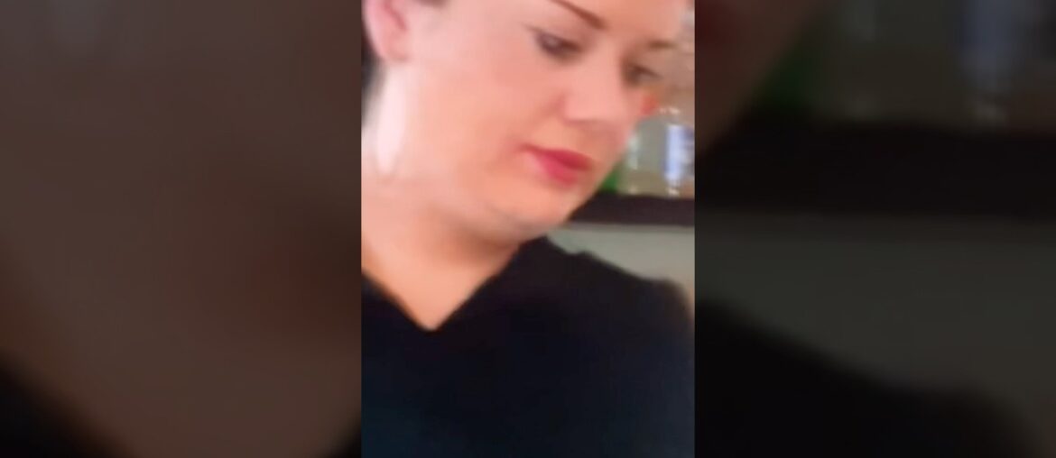 French Restaurant ♥️ Countryside France フランス 田舎のレストラン #shorts #restaurant #countryside