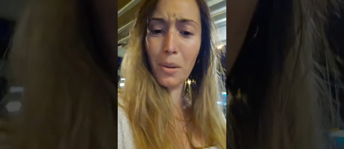 This "French" Restaurant in the US Has No French People🤦‍♀️