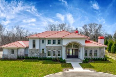 2665 Bentley Rd, Highland Park, IL