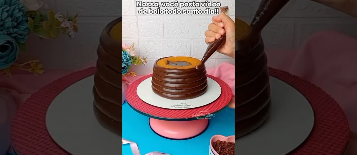 Caseirinho Gourmet #bolosdecorados #bolo #cakedecorating #cakes #bolodecenoura #explorar #fy #art