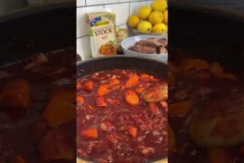 Warm up this winter with Massel Stock & Bouillon 👏🏼 Recipe: serves 6 Prep time: 20 mins Cook time: