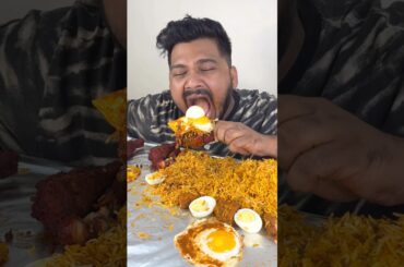 CHICKEN LEG PIECE ke uppar BIRYANI & HALF FRY ka GOLA😱🔥 #shorts #eating #foodie