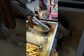 Long French fries using a special mold ‼️#shorts