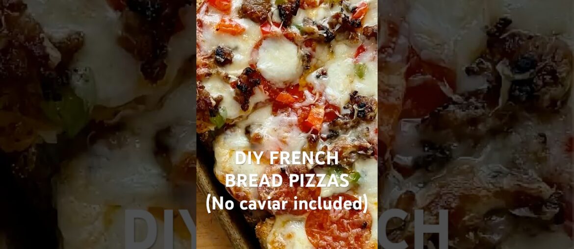 DIY French Bread Pizzas. Such a fun dinner experience for the whole family! #dinner #cooking #recipe