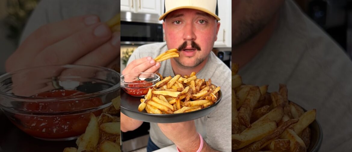 Trying Jesse and Ben's French Fries!! 🍟 #shorts