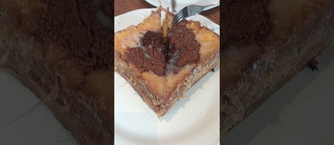 FRENCH TOAST WITH CONDENSED MILK CHOCOLATE POWDER#foodie#cravings#satisfying#asmr