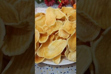 Crispy Instant aloo chips recipe #shorts #ytshorts #trending #cooking