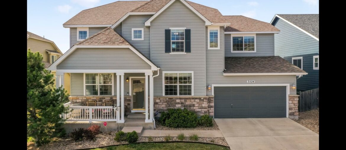 Luxury Living in Castle Oaks Estates | 3524 Dove Valley Place, Castle Rock CO