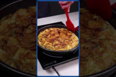 OMELETE DE BATATA FRITA #receitas #sobremesarapida #receitafaceis #shorts #omelete