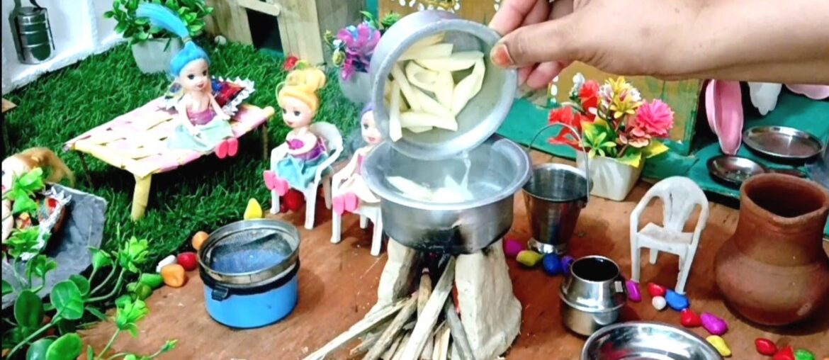 miniature 2 recipes, छोटे चूल्हे पे french fries,simmayyan बनाएं, miniature cooking videos