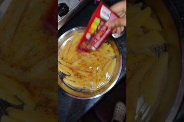 french fries recipe #ytshorts #youtubeindia #frenchfries #mornibanke #bollywoodsongs #lovecooking