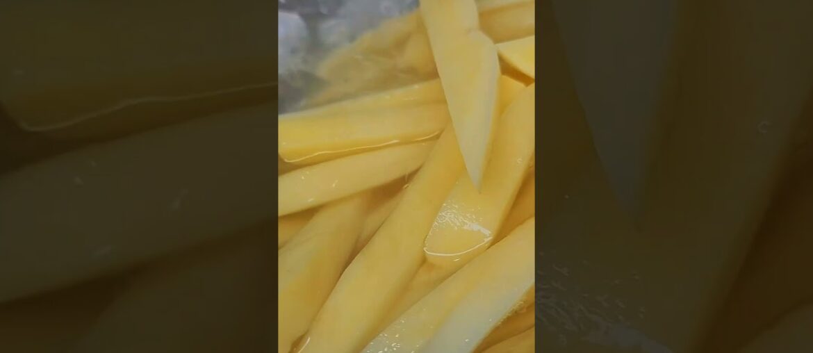 Perfect Crispy French Fries 🍟 | Secret Revealed In Full Video #frenchfries