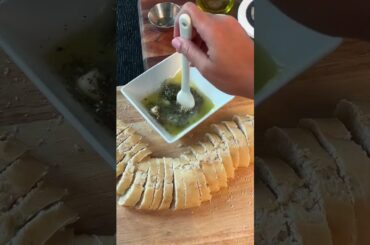 This is seriously one of the best appetizers I’ve ever made, and easy to throw together!