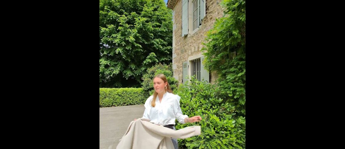 Briefing outside La Chaize Wine distillery , Bagnols, France | Our Tour De France 2026
