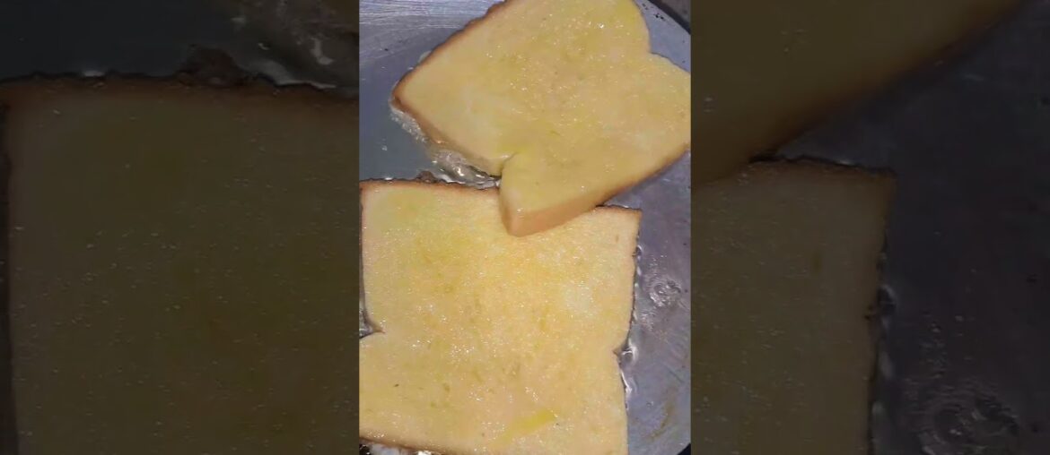 French Toast at Breakfast #food #youtubeshorts #cookingshorts #recipe