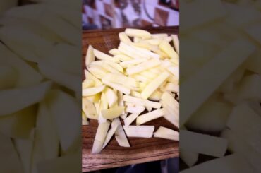 French Fries Recipe#assam #frenchfries #viral #viralvideo #youtubeshorts #likesharesubscribe #trend